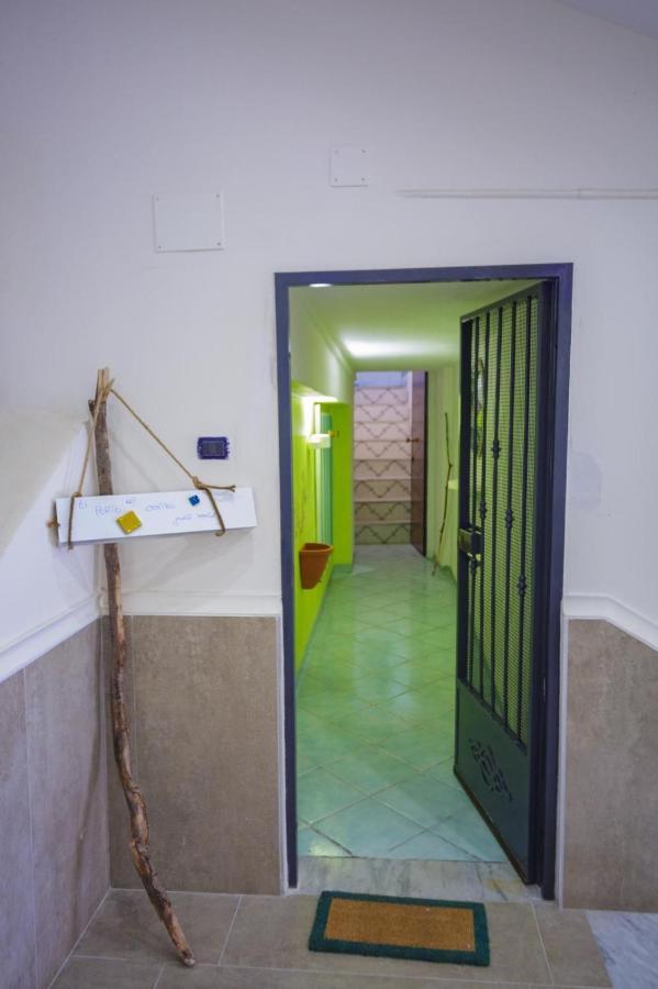 דירות סלרנו Ti Porto Al Centro Unforgettable Moments מראה חיצוני תמונה